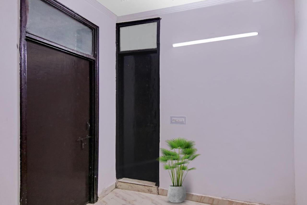 OYO 70014 Hotel Delight Stay New Delhi Buitenkant foto