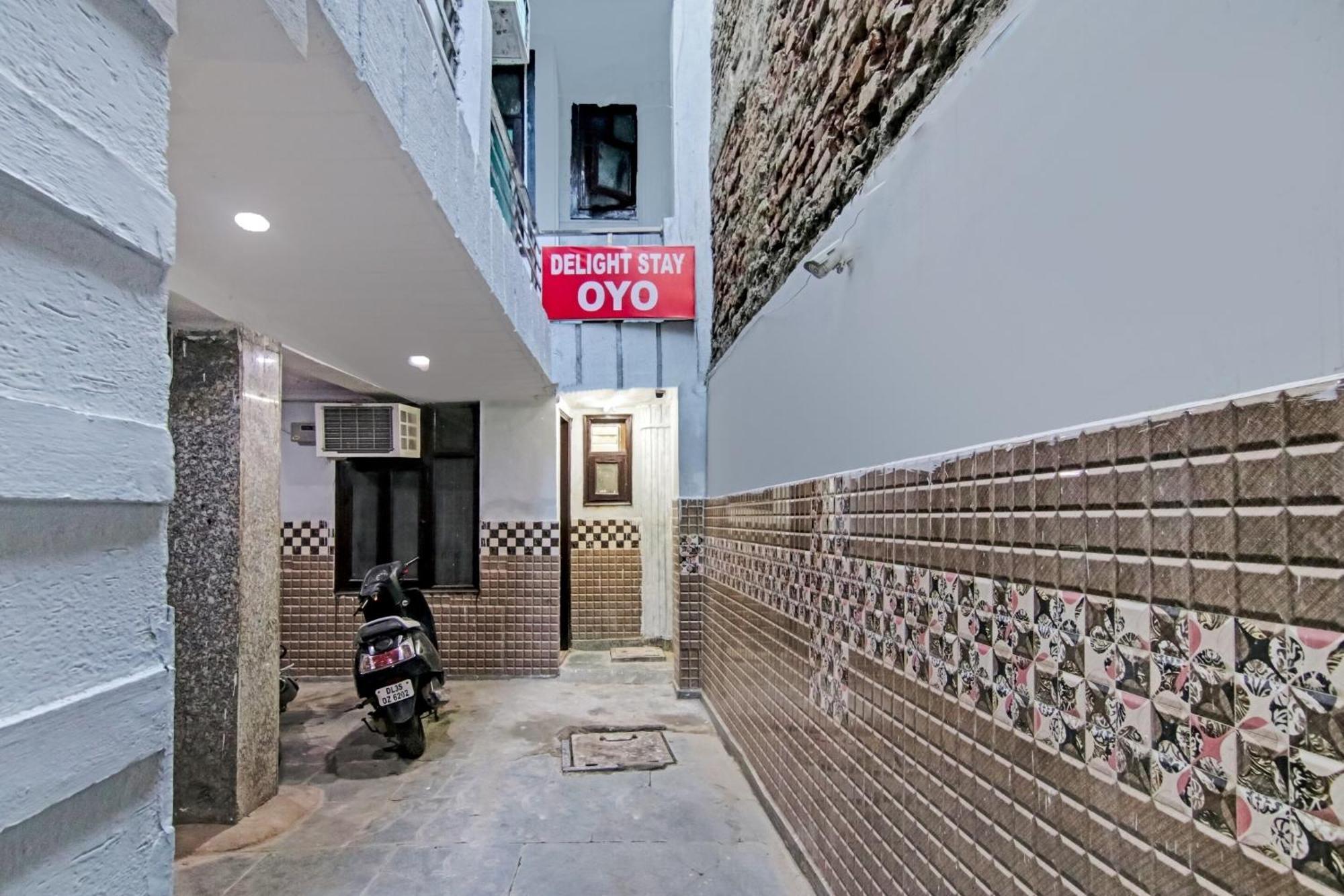 OYO 70014 Hotel Delight Stay New Delhi Buitenkant foto