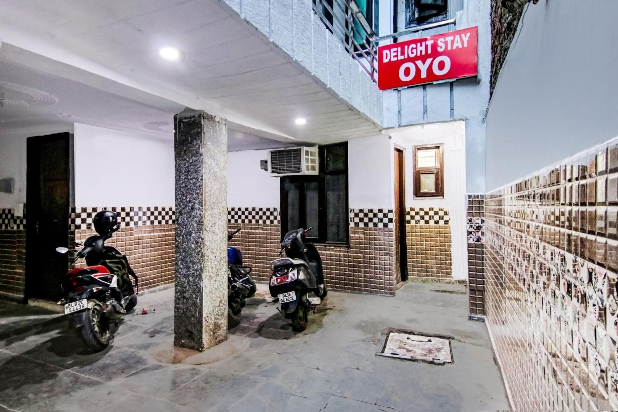 OYO 70014 Hotel Delight Stay New Delhi Buitenkant foto